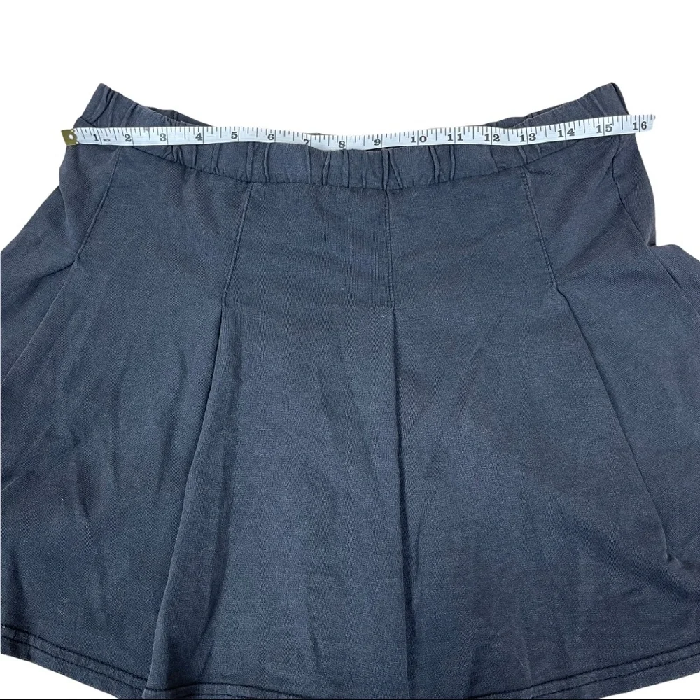 Urban Nation NWOT Gray Ruffle Mini‎ Skirt Size L - Picture 3 of 7